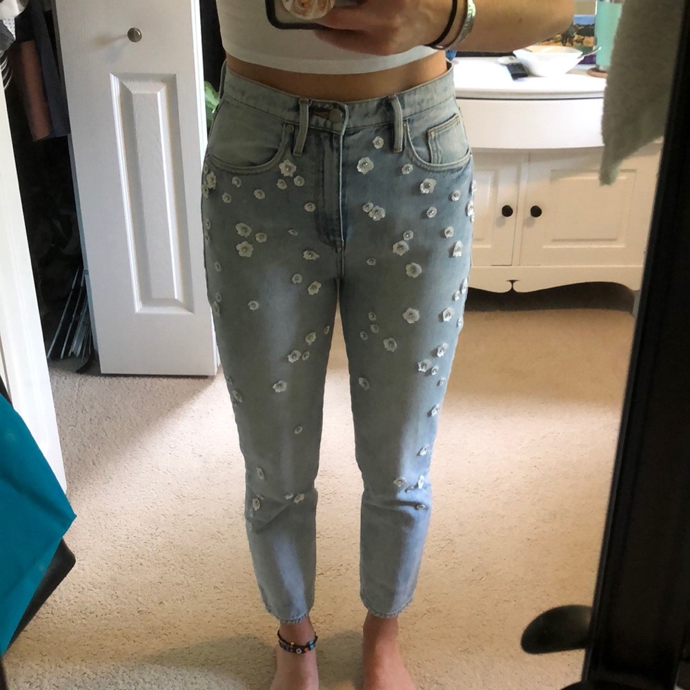 Juicy Couture Embroidered Flower Lightwash Jeans